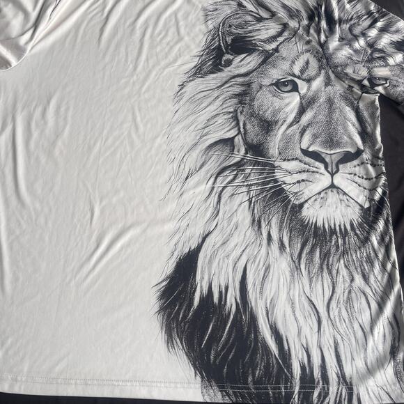 Lion Graphic Shirt Mens 5XL Beige All Over Print Big Face Animal Tee Crewneck - Picture 4 of 7